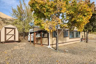 34559 Snake River Rd, Huntington, OR 97907 - Photo 45