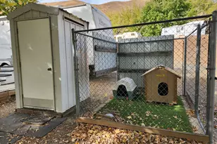 34559 Snake River Rd, Huntington, OR 97907 - Photo 23