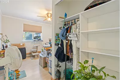 490 Char St, Roseburg, OR 97471 - Photo 25