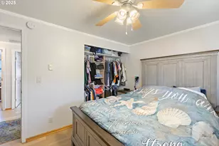 490 Char St, Roseburg, OR 97471 - Photo 21