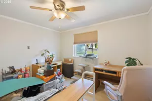 490 Char St, Roseburg, OR 97471 - Photo 27