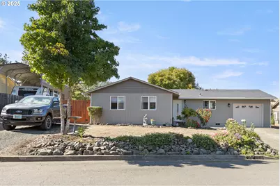 490 Char St, Roseburg, OR 97471 - Photo 41