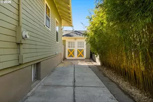 2417 NE 10th Ave, Portland, OR 97212 - Photo 37