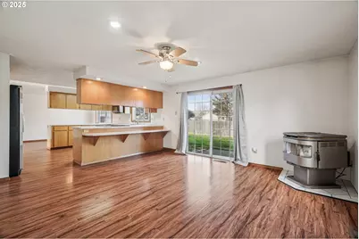 2067 SW Oleander St, McMinnville, OR 97128 - Photo 11