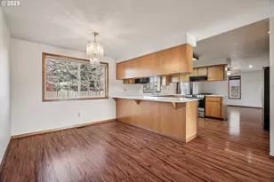 2067 SW Oleander St, McMinnville, OR 97128 - Photo 9