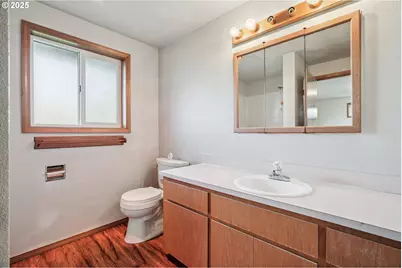 2067 SW Oleander St, McMinnville, OR 97128 - Photo 29