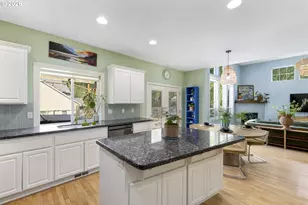 12988 SW 147th Pl, Portland, OR 97223 - Photo 15