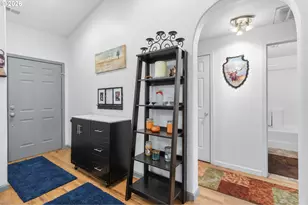 1137 Ash Grove Loop, Creswell, OR 97426 - Photo 5