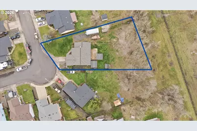 1137 Ash Grove Loop, Creswell, OR 97426 - Photo 3