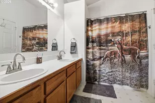 1137 Ash Grove Loop, Creswell, OR 97426 - Photo 37