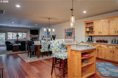 31250 E Collins Lake Rd #6, Government Camp, OR 97028 - Photo 9