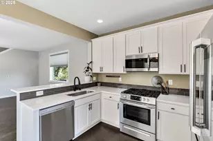 1722 NE 80th Ave, Portland, OR 97213 - Photo 11