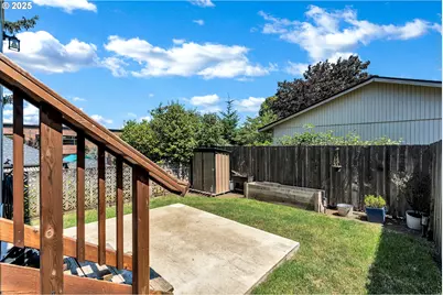 1722 NE 80th Ave, Portland, OR 97213 - Photo 27