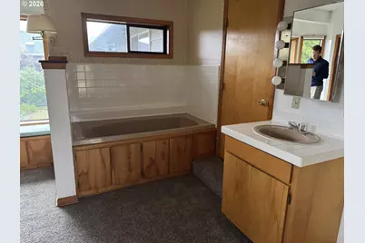 19531 Central Point Rd, Oregon City, OR 97045 - Photo 15