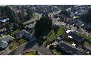 19531 Central Point Rd, Oregon City, OR 97045 - Photo 3