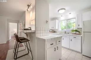 820 E 35th Ave, Eugene, OR 97405 - Photo 9