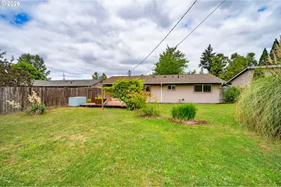 820 E 35th Ave, Eugene, OR 97405 - Photo 39