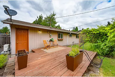 820 E 35th Ave, Eugene, OR 97405 - Photo 31