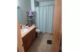 220 Gardenia Dr, Salem, OR 97303 - Photo 3