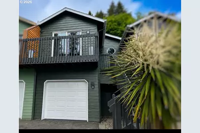 1316 Olney Ave, Astoria, OR 97103 - Photo 1