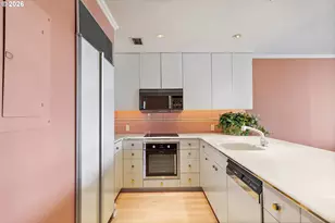 1414 SW 3rd Ave, Portland, OR 97201 - Photo 41