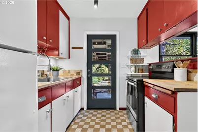 7527 SE Ramona St, Portland, OR 97206 - Photo 13