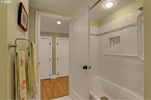 8026 N Woolsey Ave, Portland, OR 97203 - Photo 21
