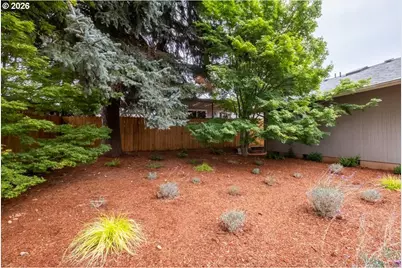 5295 Red Leaf Dr, Salem, OR 97306 - Photo 39