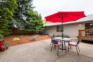 5295 Red Leaf Dr, Salem, OR 97306 - Photo 37