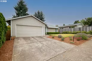 5295 Red Leaf Dr, Salem, OR 97306 - Photo 3