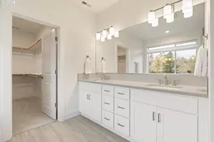 5891 SW 67th Pl, Portland, OR 97225 - Photo 27