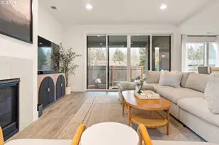 5891 SW 67th Pl, Portland, OR 97225 - Photo 11