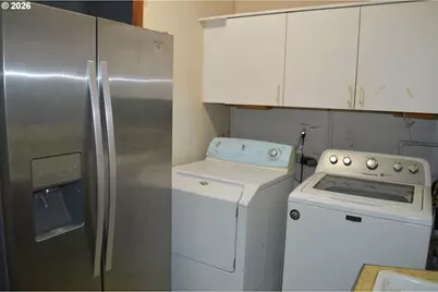 641 SE 148th Ave, Portland, OR 97233 - Photo 13