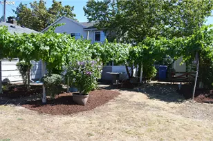 641 SE 148th Ave, Portland, OR 97233 - Photo 21