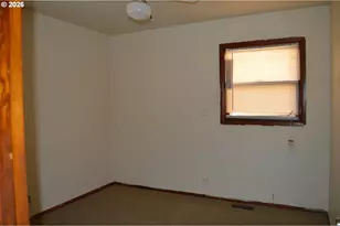 641 SE 148th Ave, Portland, OR 97233 - Photo 7