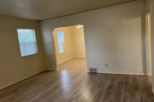 8305 SE Rhone St, Portland, OR 97266 - Photo 5