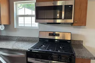 8305 SE Rhone St, Portland, OR 97266 - Photo 11