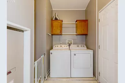 1819 SE Orient Dr #41, Gresham, OR 97080 - Photo 17