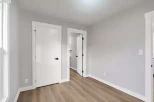 9711 SE Reedway St, Portland, OR 97266 - Photo 21