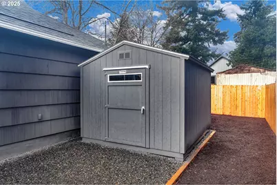 9711 SE Reedway St, Portland, OR 97266 - Photo 29