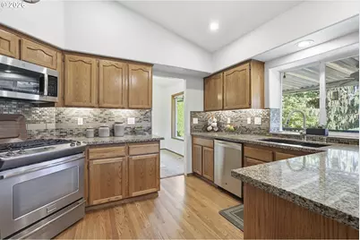 2704 SW Giese Loop, Gresham, OR 97080 - Photo 17