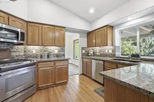 2704 SW Giese Loop, Gresham, OR 97080 - Photo 17