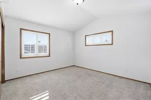 2704 SW Giese Loop, Gresham, OR 97080 - Photo 35