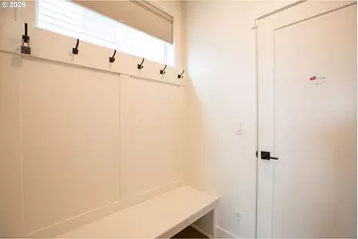 7353 NW Oakfern Dr, Portland, OR 97229 - Photo 25