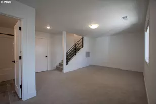 7353 NW Oakfern Dr, Portland, OR 97229 - Photo 41