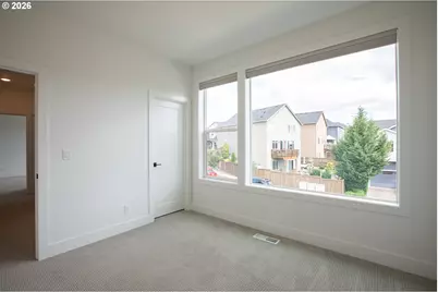 7353 NW Oakfern Dr, Portland, OR 97229 - Photo 33