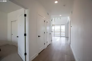 7353 NW Oakfern Dr, Portland, OR 97229 - Photo 7