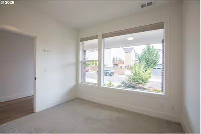 7353 NW Oakfern Dr, Portland, OR 97229 - Photo 9