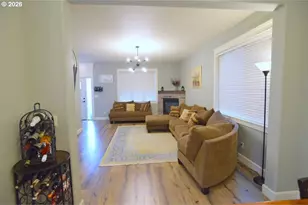 2335 Maplewood Dr S, Salem, OR 97306 - Photo 3