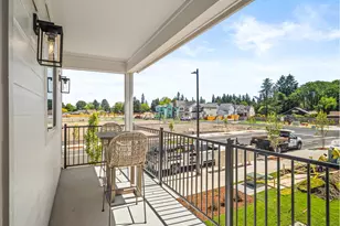 932 SW Lockley Ter, Beaverton, OR 97003 - Photo 17